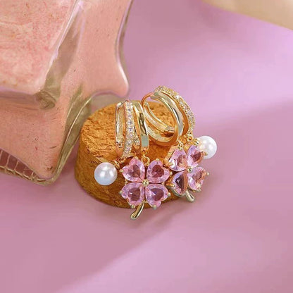 🌸Fashion crystal four-petal flower pearl earrings
