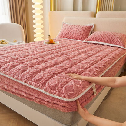 【📍Exquisite Collection📍】 WARM FITTED BED SHEET - Brushed Flannel & Deep Pocket (Up to 40cm), Non-Slip Corners for All-Season Comfort❄️🛌