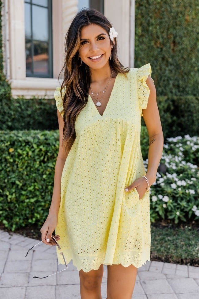 Summer V-neck short-sleeved hollow lace dress👗