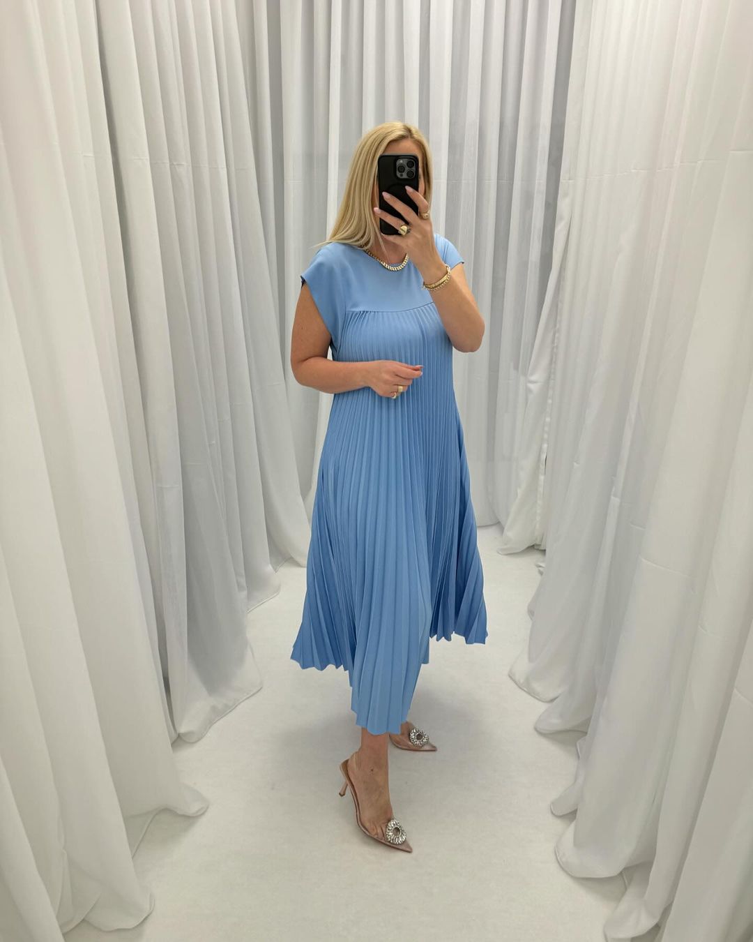 🔥Hot Sales👗Sleeveless Pleated Simple Solid Color Dress
