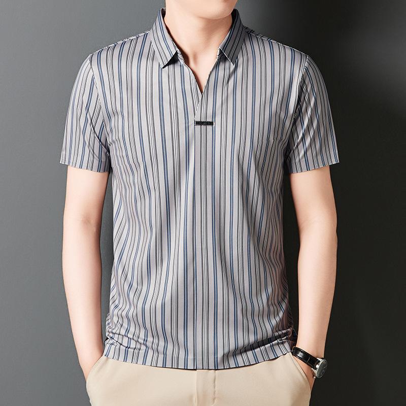 Chemise à manches courtes à rayures à rayures pour hommes （50% de réduction）