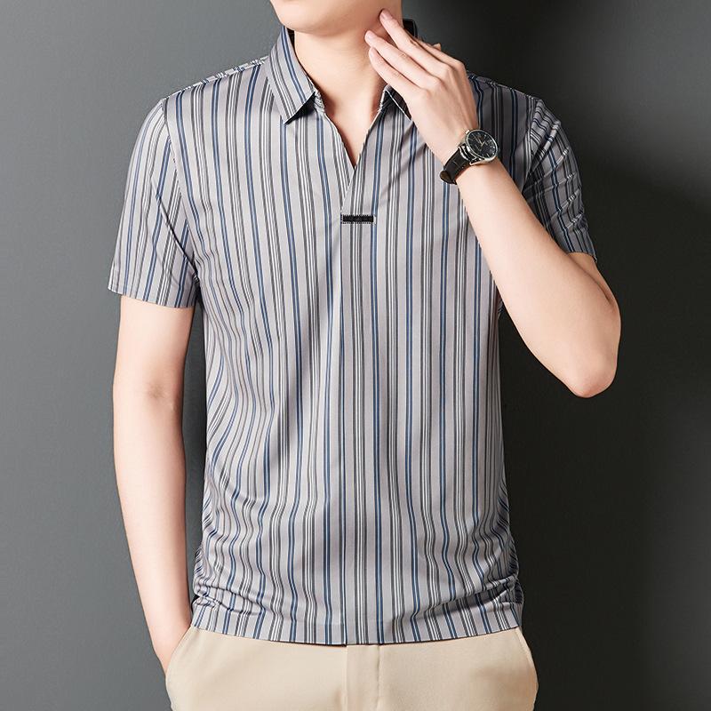 Chemise à manches courtes à rayures à rayures pour hommes （50% de réduction）