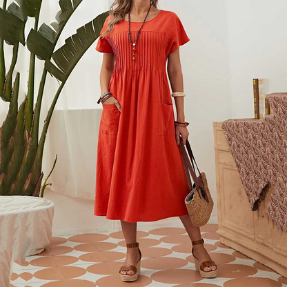 Women's Solid Color Round Neck Pocket Pleated Short Sleeve Dress