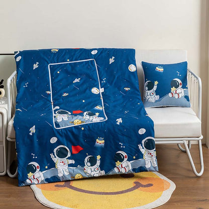 2-in-1 Stylish Soft Convertible Pillow Blanket